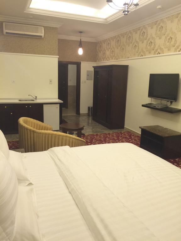 Al Denny Aparthotel Jeddah Bagian luar foto